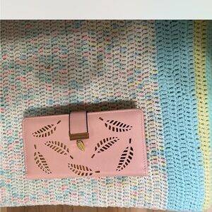 Pink Leaf Cutout Women's Wallet